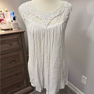 Torrid White Lace Tank Top